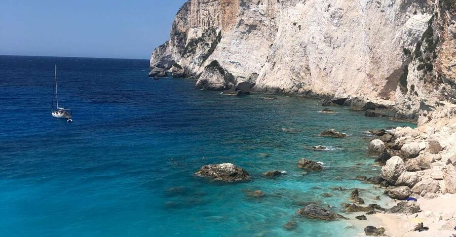 From Lefkimmi: Paxos, Antipaxos & Blue Caves Boat Tour - Voutoumi Beach swim stop: when the day turns into vacation