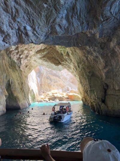 From Lefkimmi: Paxos, Antipaxos & Blue Caves Boat Tour - Antipaxos cruising and island time: the morning mood