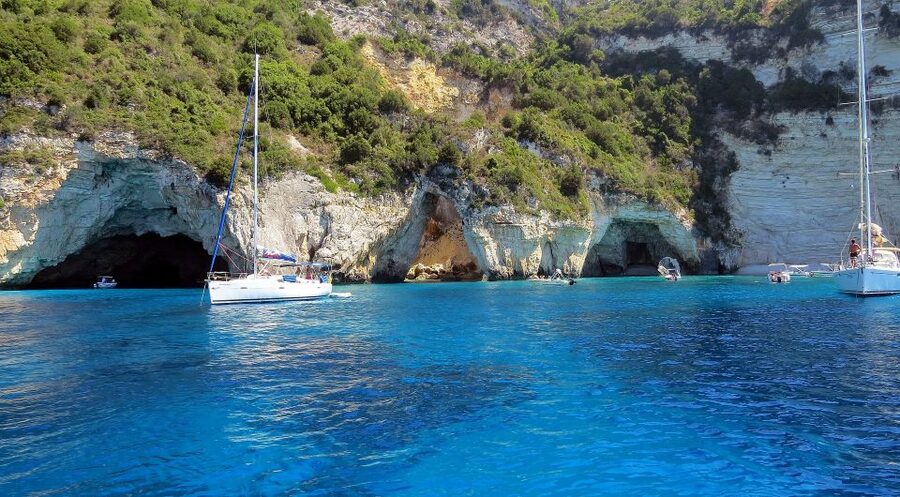 From Lefkimmi: Paxos, Antipaxos & Blue Caves Boat Tour - Blue Caves and the golden-coast viewpoint: photos are the easy part
