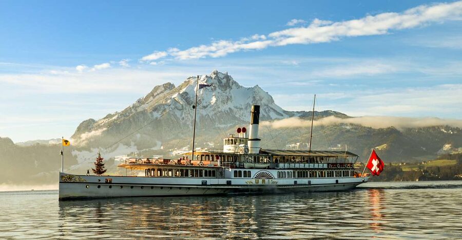 From Lucerne: Mt. Pilatus Gondola, Cable Car, and Boat Trip - The panorama gondola to Krienseregg and Fräkmüntegg: breaks built in