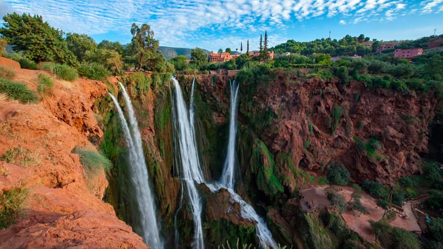 From Marrakech: Guided Ouzoud Waterfalls Tour with Boat Ride - Marrakech to Ouzoud: the long drive that sets up a great day