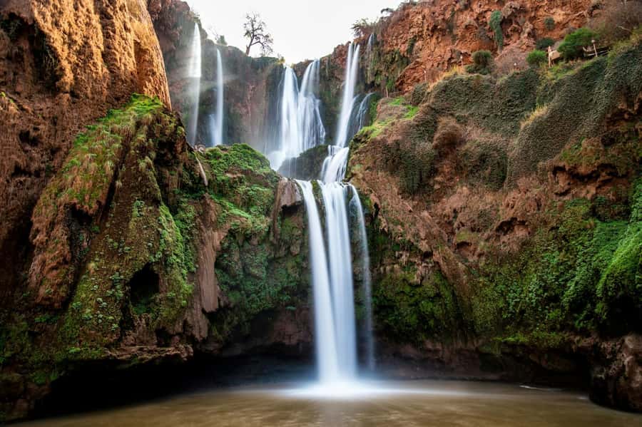 From Marrakech: Ouzoud Waterfalls Guided Hike and Boat Tour - Boat trip on the water: the cooling-off move