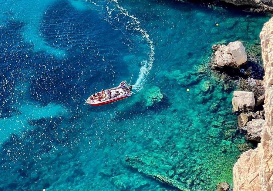 From Marseille: Iconic Calanques Boat Tour with Swimming - Underwater Life: What You’re Equipped to See