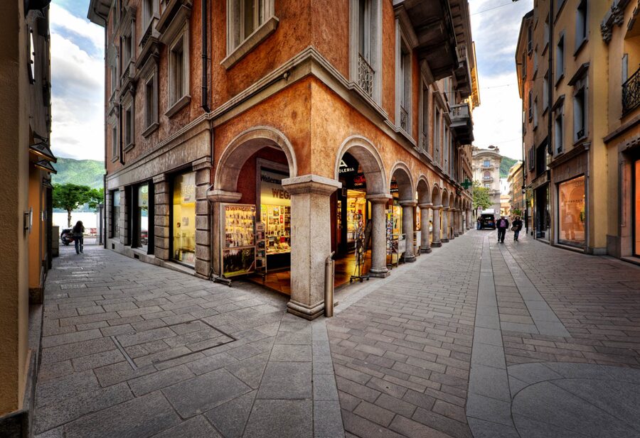 From Milan: Como, Bellagio, and Lugano Exclusive Boat Tour - The Switzerland switch: Lugano’s lake setting and what to do with your hour