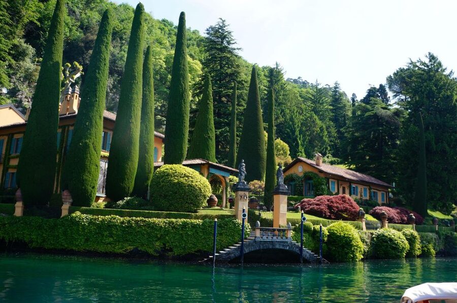 From Milan: Lake Como, Bellagio and Lugano Private Boat Tour - Crossing into Lugano: Pedestrian Center, Via Nassa, and Casino Views