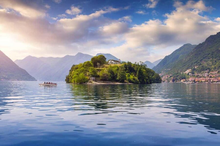 From Milan: Lake Como, Bellagio, Varenna & private boat tour - Private guide + small group: what that means in real life