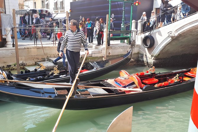 From Milan: Venice Full-Day Guided Tour With Boat Ride - The best part for independent time: lunch and optional gondola