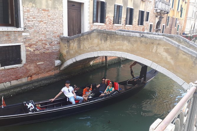 From Milan: Venice Full-Day Guided Tour With Boat Ride - Price and value: what $204.46 covers (and what can cost extra)