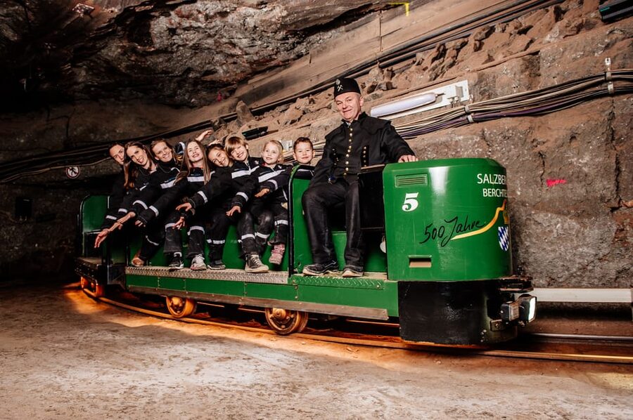 From Munich: Königssee Day Trip with Boat Ride and Salt Mine - St. Bartholomä island time: what to do with your hour