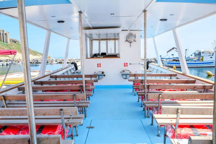 From Naples: Procida Transfer with Island Boat Tour - Practical details that keep the day smooth