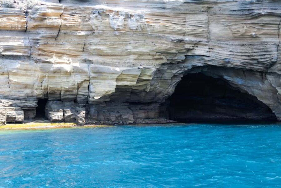 From Naples: Procida Transfer with Island Boat Tour - Should you book this tour?
