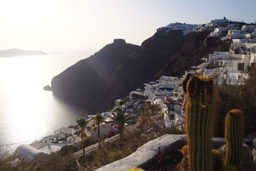 From Naxos: Full-Day Boat Trip to Santorini - A 12-hour Naxos to Santorini day trip that moves at the right pace