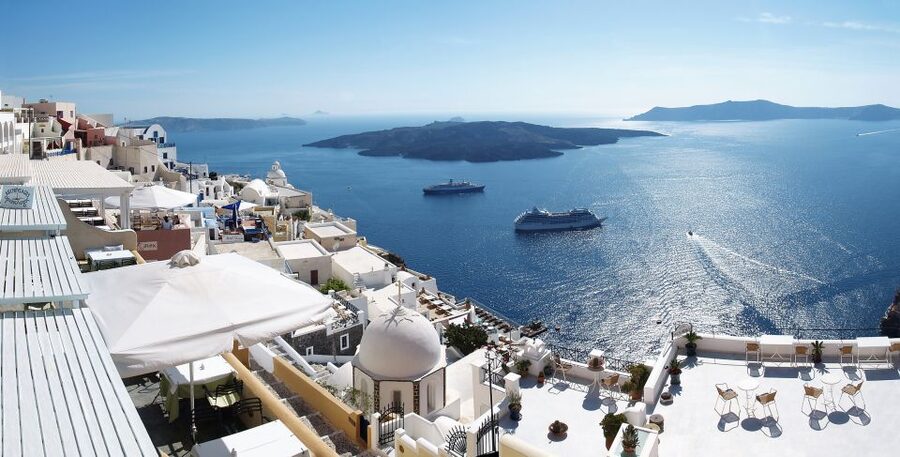 From Naxos: Full-Day Boat Trip to Santorini - Caldera views from the water: the part you’ll remember most