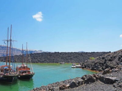 From Old Port:Volcanic Islands Boat Trip & Hot Spring Visit - Nea Kameni Craters: The 1.5-Hour Walk You Can Tailor