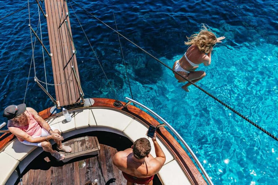 From Palau/La Maddal: Boat Tour of La Maddalena Archipelago - Key Reasons This Trip Works So Well