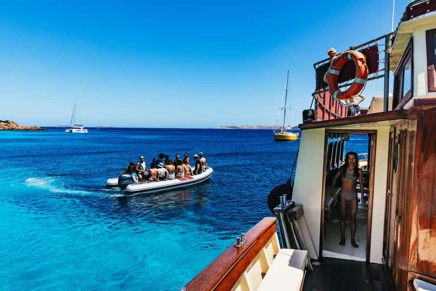 From Palau/La Maddal: Boat Tour of La Maddalena Archipelago - Who This Tour Fits Best (And Who Should Look Elsewhere)