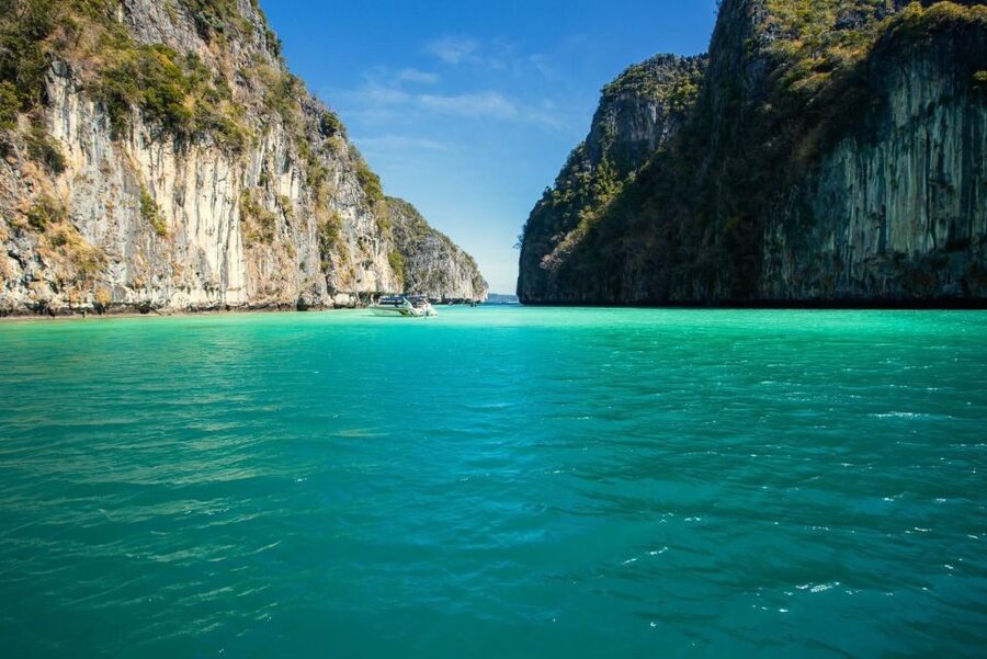 From Phi Phi: Half-Day Longtail Boat Tour with Snorkeling - Maya Bay time: stunning views, crowd management, and the 400 THB fee