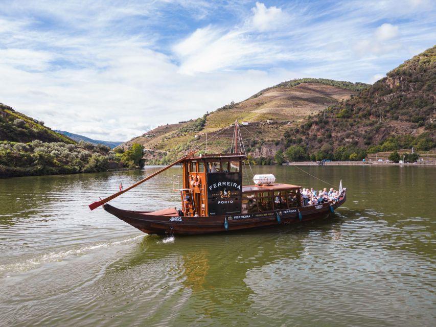 From Pinhão: Douro Valley Rabelo Boat Tour with Audio Guide - Practical tips for a smoother cruise