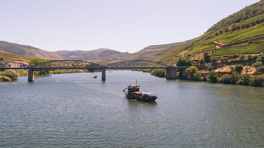 From Pinhão: Douro Valley Rabelo Boat Tour with Port Wine - What the stops actually do for your day (and what they don’t)