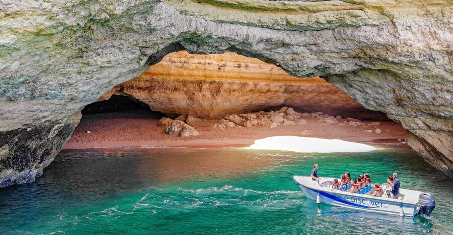From Portimão: Benagil Boat Tour with Local Guide - Praia da Rocha, Ponta do Altar, and Carvoeiro: the coastal warm-up before the main cave