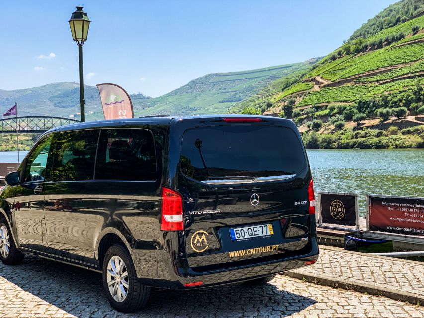 From Porto: Douro Valley w/ Boat Tour, Wine Tasting & Lunch - Peso da Régua: the first tasting stop with guided cooperative time