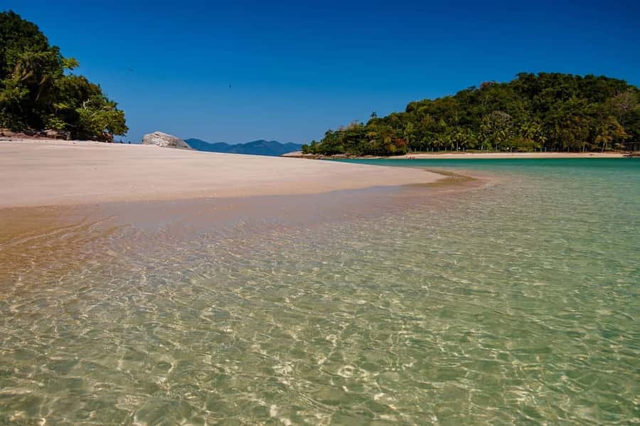 From Rio de Janeiro: Angra dos Reis Boat Trip with Lunch - What to pack (and what to leave at the hotel)