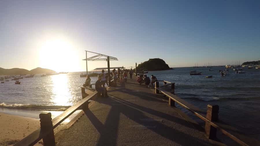From Rio de Janeiro: Búzios Full-Day Boat Tour - Lunch in Paradise: Included Buffet, Flexible Timing, and Crowd Reality