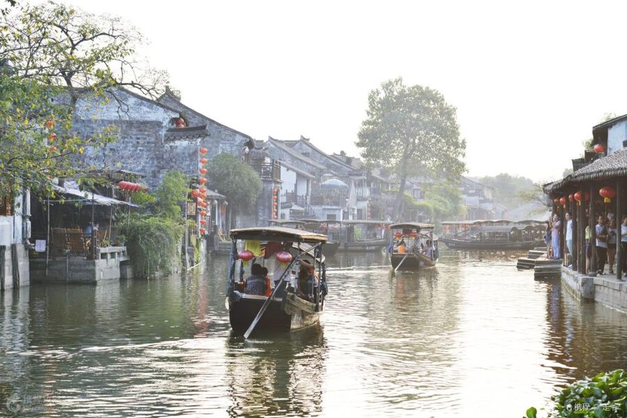 From Shanghai: Private Zhujiajiao Tour with Boat Ride - Lunch or early dinner: included, but pick the option that fits your hunger