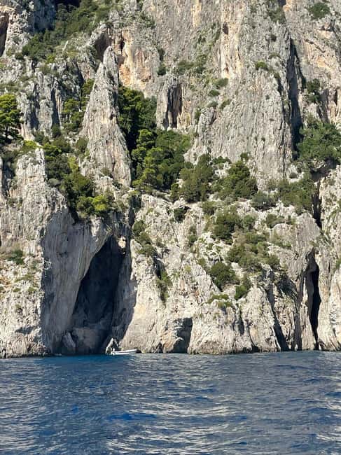 From Sorrento: Capri Boat Tour with Free Time on the Island - Who this Capri boat tour fits best