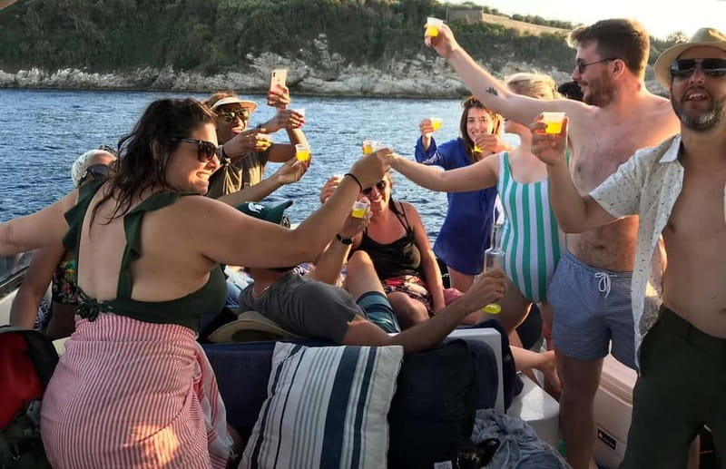 From Sorrento: Full-Day Boat Tour to Capri with Drinks - Should you book Sorrento Sea Tours to Capri?