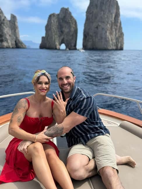 From Sorrento: Full-Day Boat Tour to Capri with Drinks - Cruise south along Sorrento: the coastline viewing game
