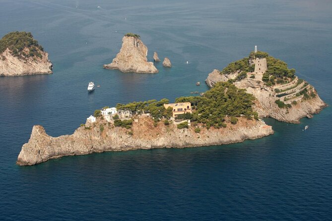From Sorrento: Positano & Amalfi Coast Boat Tour with Pick Up - Key things to know before you go