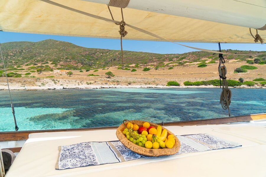 From Stintino: Asinara Vintage Sailing Boat Tour with Lunch - Price and value: what $124.61 really covers