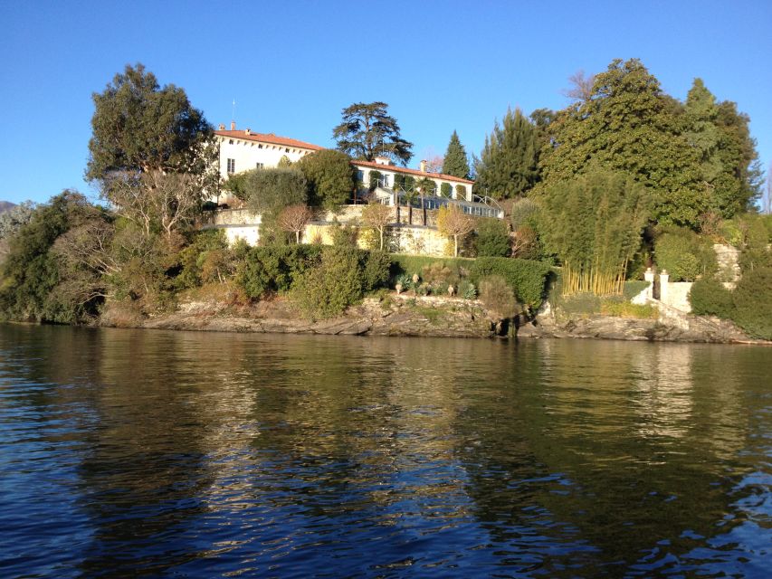 From Stresa: 2 Borromean Islands Hop-on Hop-off Boat Tour - Lake Maggiore by speedboat: how the hop-on hop-off actually works