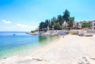 From Trogir: Guided Panoramic Boat Tour with Drinks - Where the Tour Starts: Panorama Trogir and the Monaco Disco Club Pin