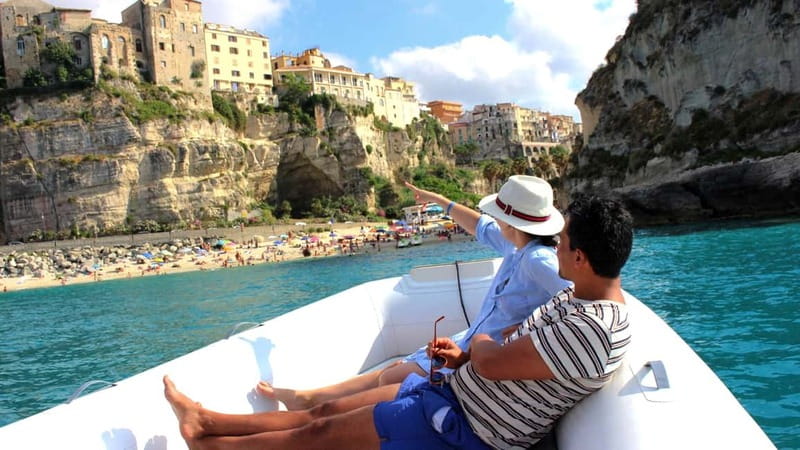 From Tropea: Capo Vaticano Boat Tour with Aperitif - Riaci caves and Spiaggi di Riaci: the stop for photos and water time
