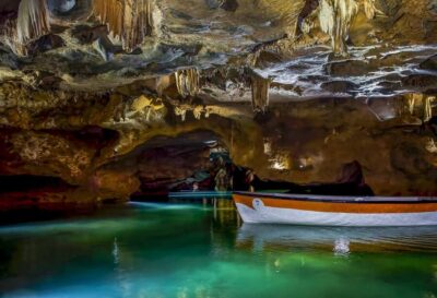 From Valencia: Boat ride through the impressive Caves of Sant Josep. - On-site timing: guided walk, then the gondola ride
