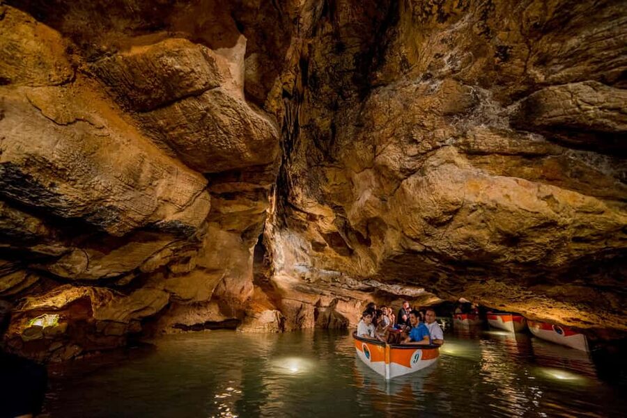 From Valencia: Cueva de Sant Josep Boat Tour with Guide - Stalactites, stalagmites, and UNESCO cave paintings
