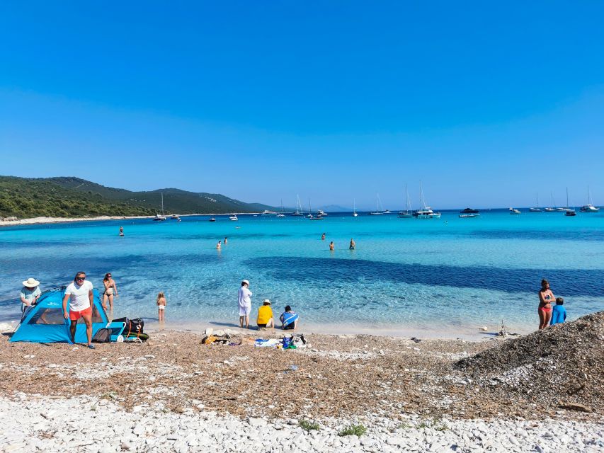 From Zadar: Full-Day Boat Trip to Sakarun Beach & Dugi Otok - Božava to Sakarun by bus: short ride, but comfort can vary