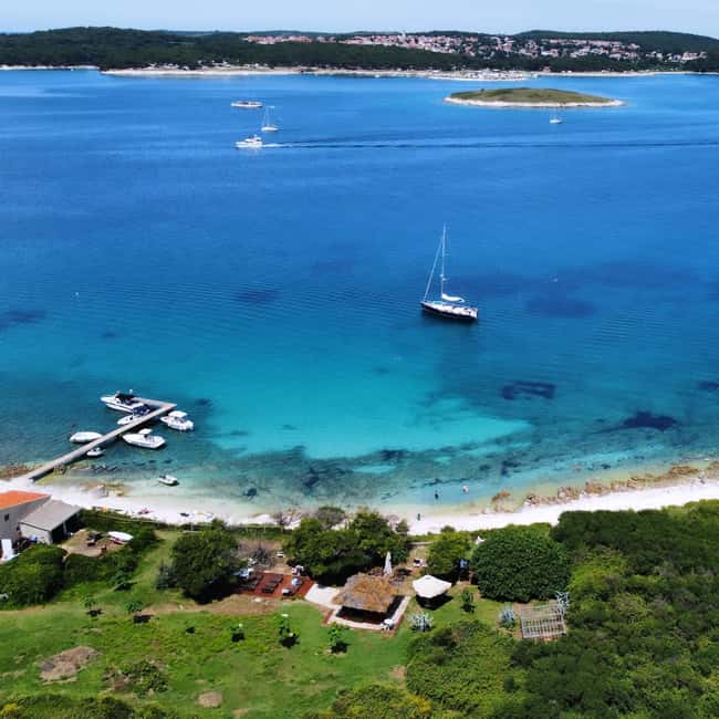 Full-Day Boat Trip, Cave Swim, lunch & Drinks - Medulin/Ceja - From Medulin harbor to Cape Kamenjak in one smooth day