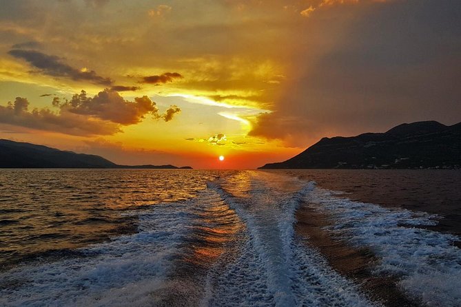 Full-Day Private Boat Tour of Elafiti Island from Dubrovnik - Lunch on Lopud: what’s included vs what’s on you