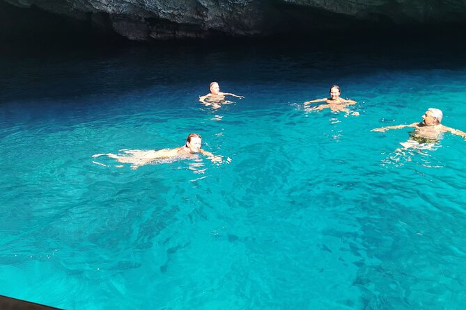 Full-Day Shared Boat Tour to Amalfi and Positano from Sorrento - Positano by sea and on foot: your hour goes fast