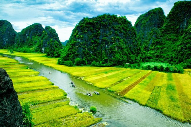 Full-Day Tour Hoa Lu, Tam Coc Boat Trip and Mua Cave - Key Highlights You’ll Care About