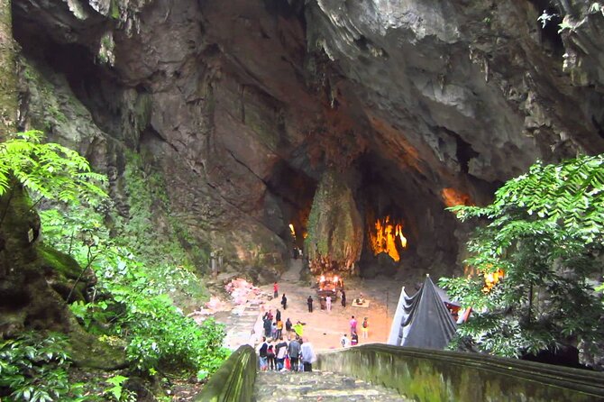 Full Day Tour to Perfume Pagoda with Traditional Boat Ride - Huong Tich Cave and the Cable Car Choice: Peak Effort Moment