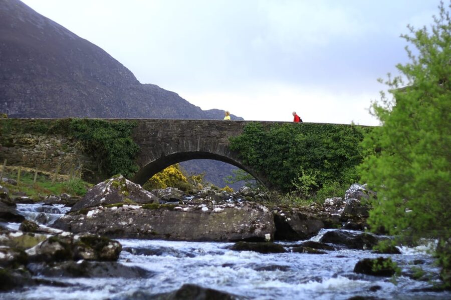 Gap of Dunloe & Lakes of Killlarney Boat Tour - Getting to Kate Kearney’s Cottage: Coach Time + the Big Choice
