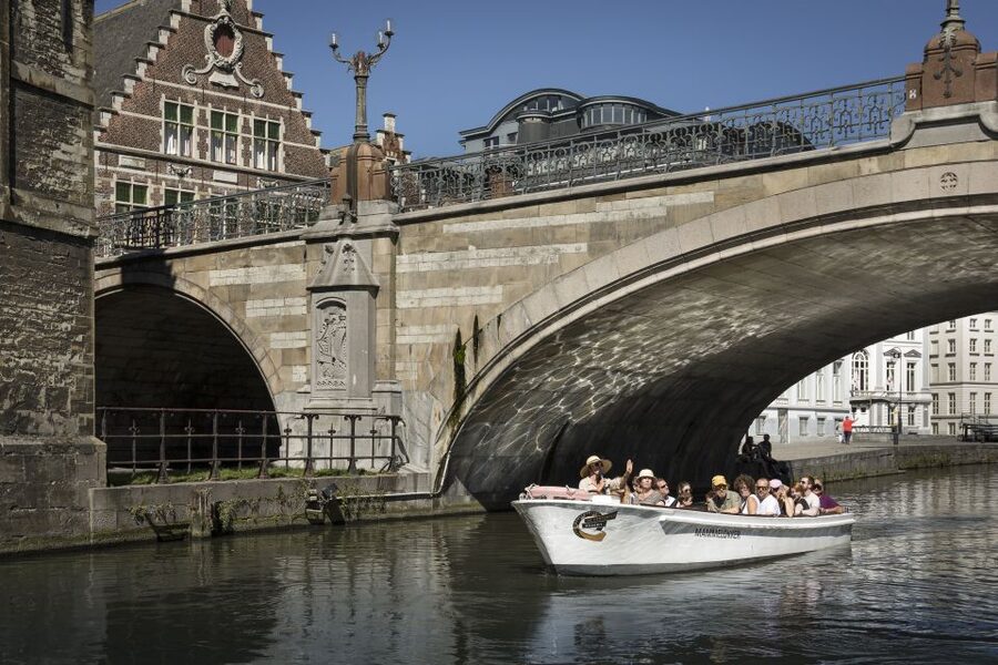 Ghent: 40-Minute Historical Boat Tour of City Center - From Graslei Jetty to Medieval Ghent in 40 Minutes