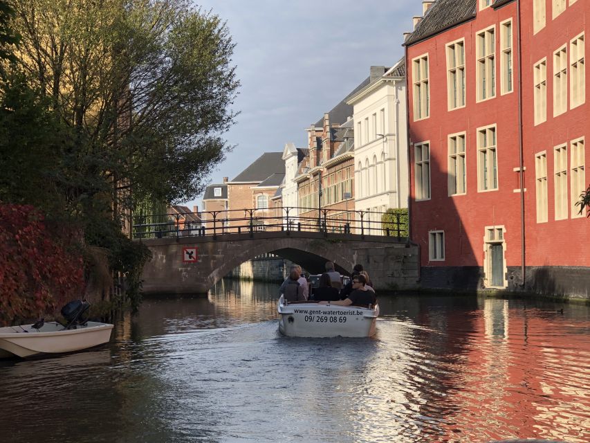 Ghent: 40-Minute Historical Boat Tour of City Center - Graslei and the old meat-market area: the waterfront you’ll remember