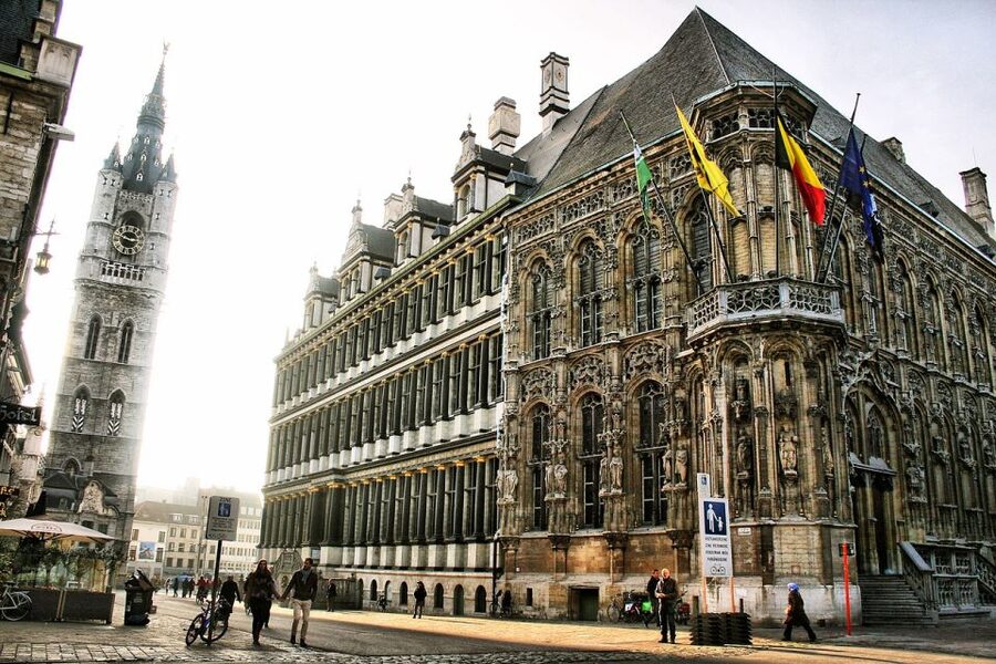 Ghent: Guided Walking Tour and Canal Boat Trip - Inside St. Bavo and St. Nicholas: what you actually need to notice