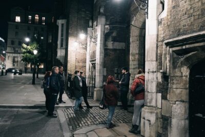 Ghost, Ghouls and Gallows Tour : Guided Tour with Boat Ride - Berkeley Square and the Haunted-House Stories: Where the Night Sets the Tone