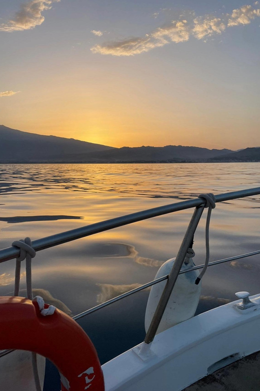 Giardini Naxos: Dolphin Searching Sunset Boat Tour - Aperitif on Board: Food, Prosecco, and a Sunny-Sicily Social Moment